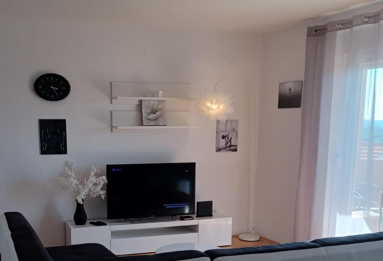 Bella Vista Apartment 시베니크 외부 사진